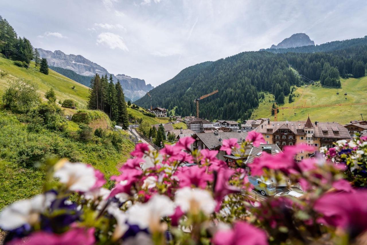 Hotel Sun Valley Selva di Val Gardena Esterno foto