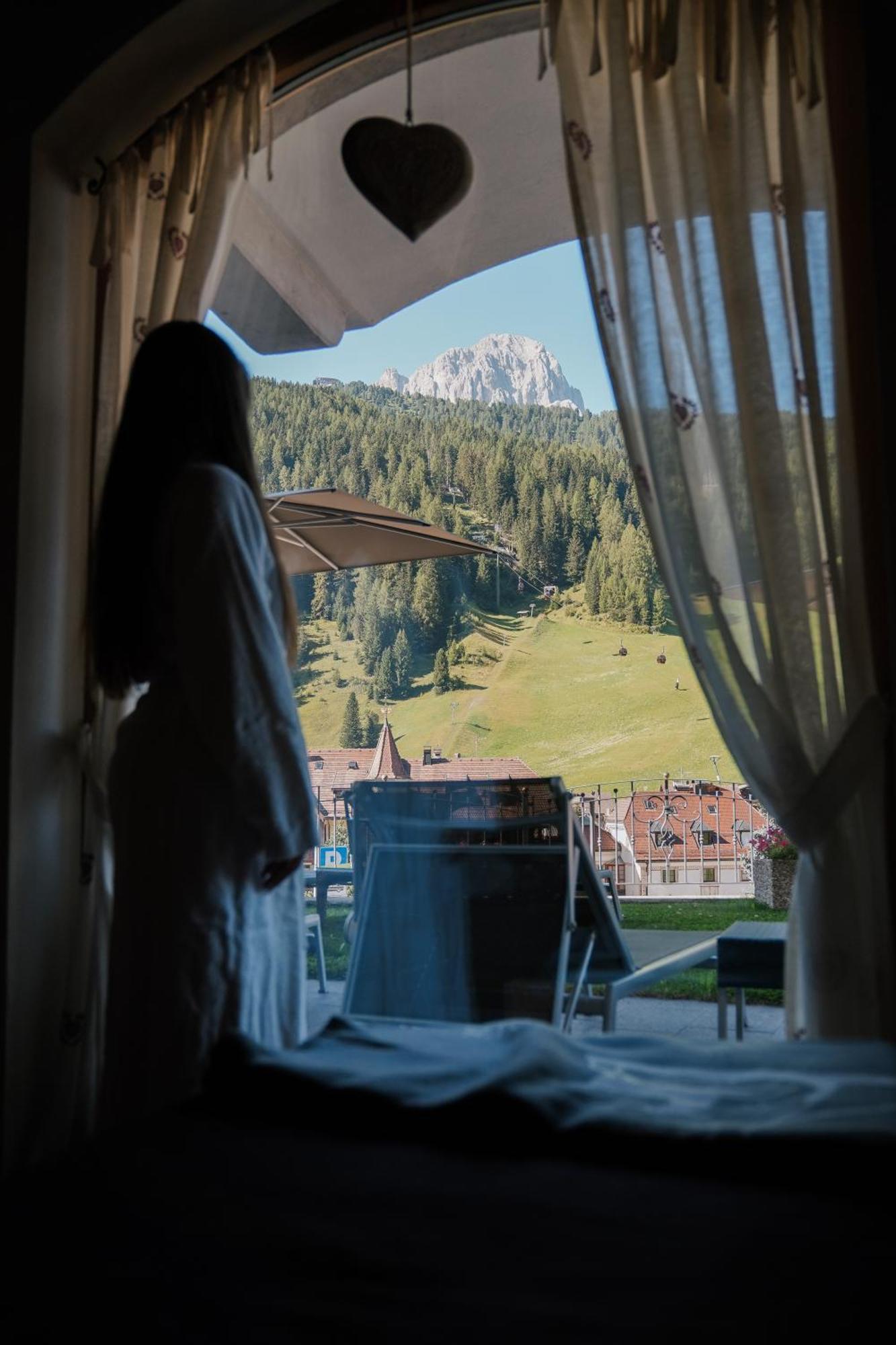 Hotel Sun Valley Selva di Val Gardena Esterno foto