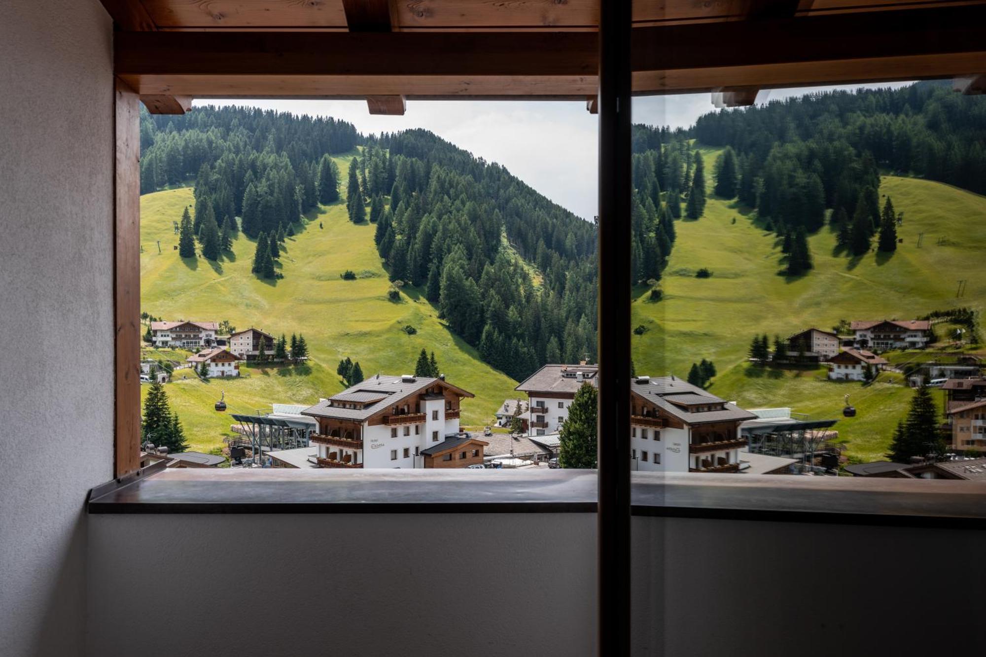 Hotel Sun Valley Selva di Val Gardena Esterno foto
